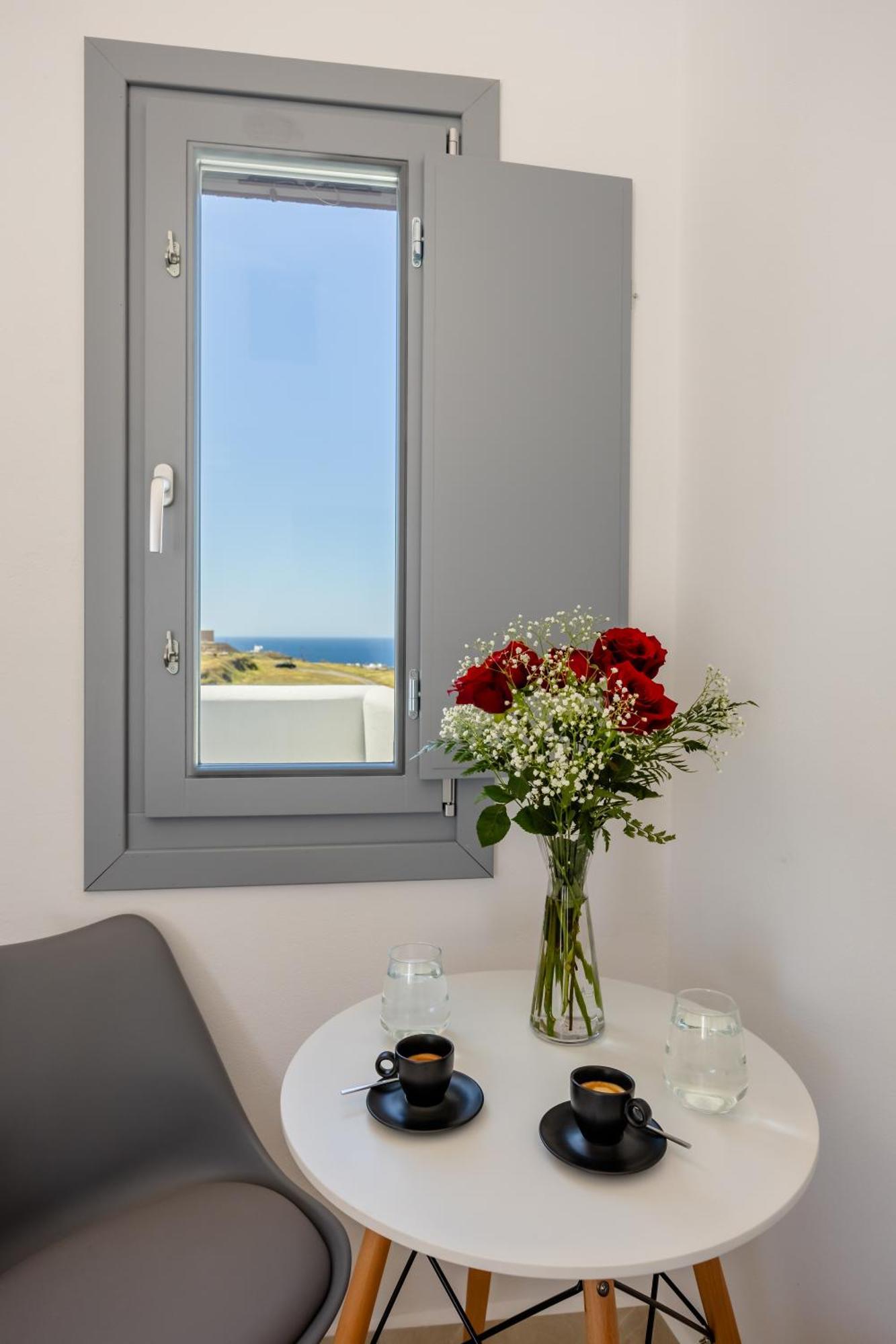 Nastram Suites Oia מראה חיצוני תמונה