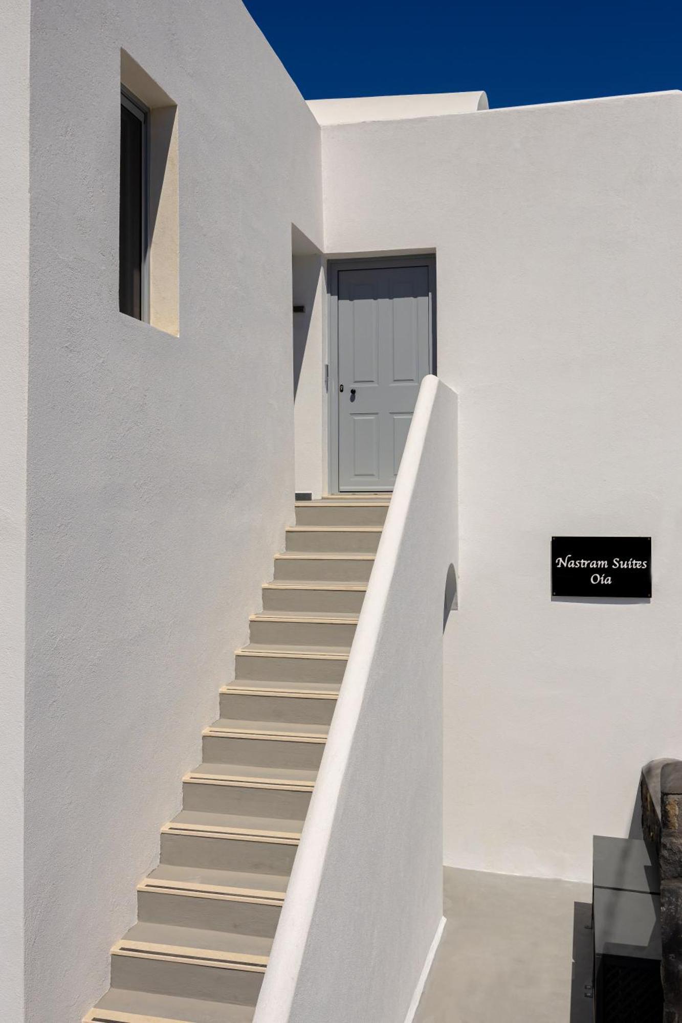 Nastram Suites Oia מראה חיצוני תמונה