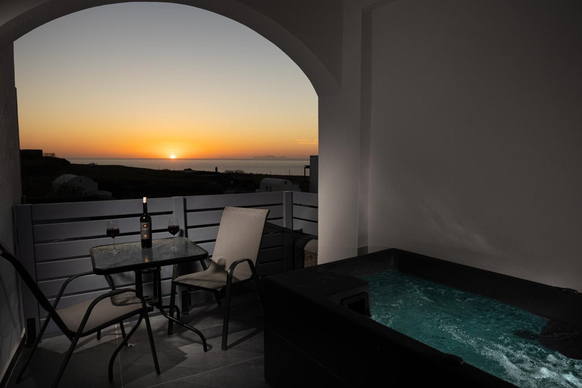 Nastram Suites Oia מראה חיצוני תמונה